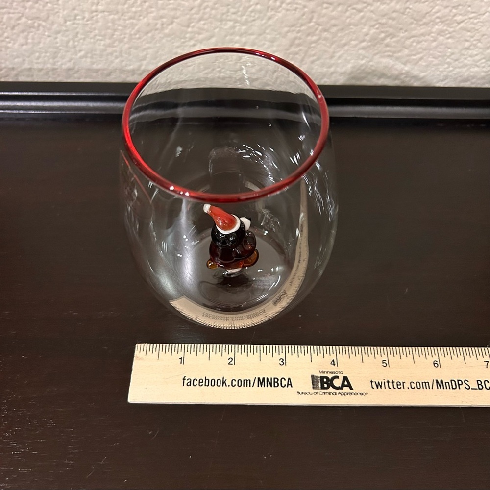 Anthropologie Jolly Icon Stemless Wine Glass Teddy Bear Santa Hat NEW - Picture 10 of 11